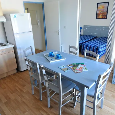 Vacanceole - Les Jardins De L'amiraute Apart Otel 2*